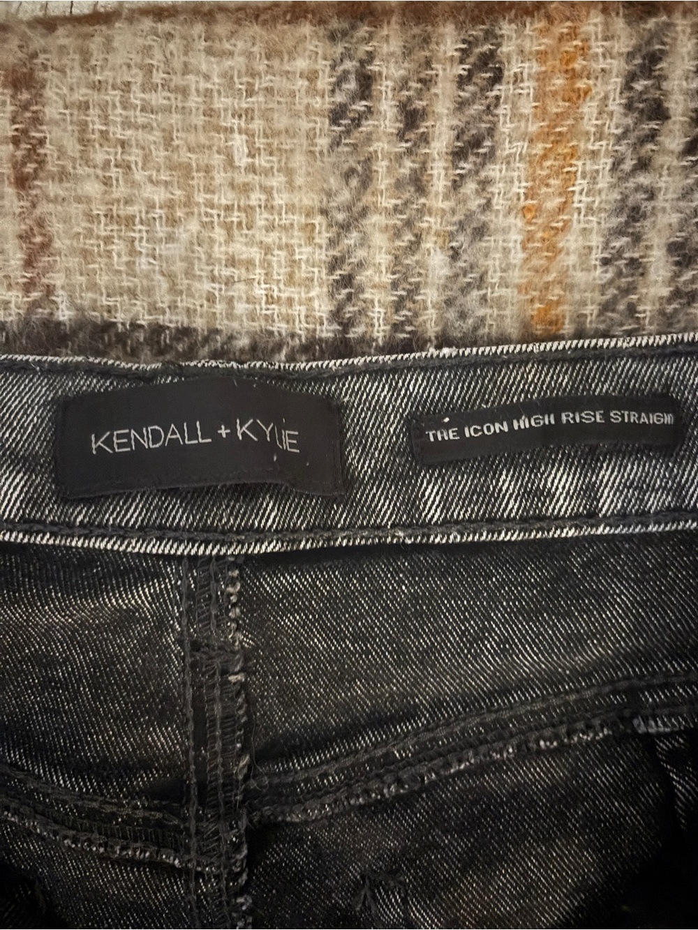 Kendall & Kylie Women's High-Rise Straight Ankle Jeans in Washed Black
